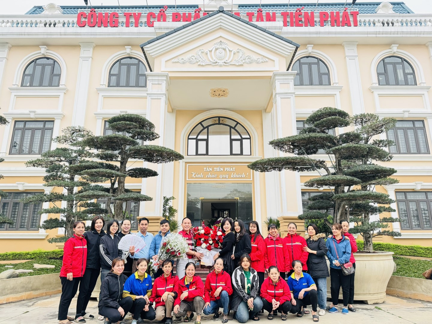 z5231710728452_9e7c0e52ff24d2f2394b12a416a9cb0d